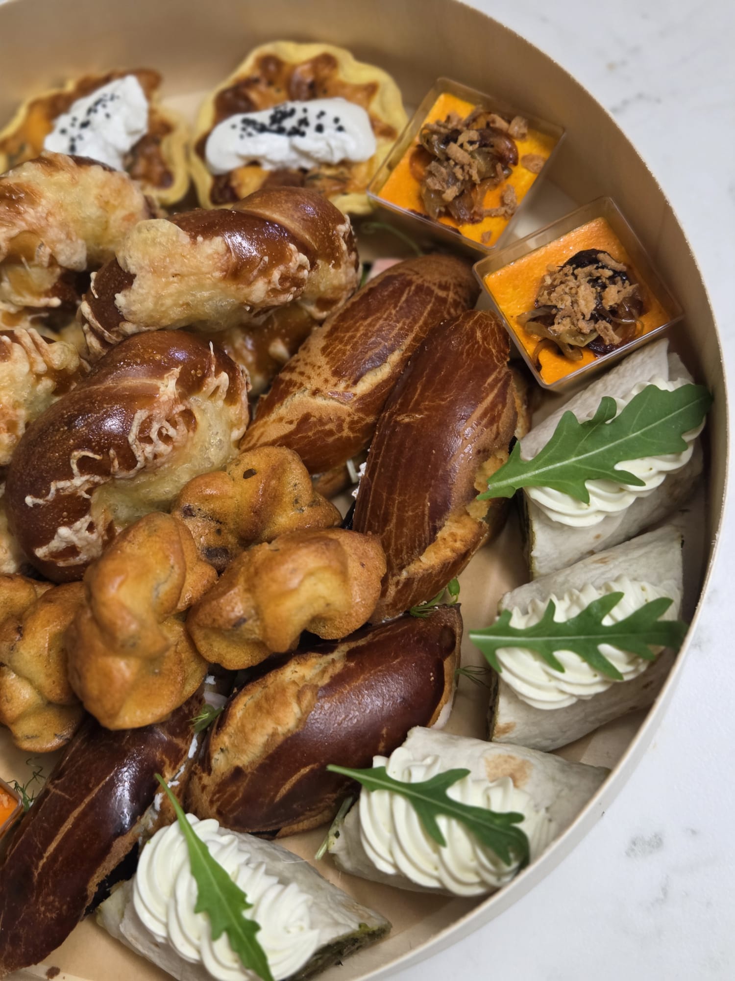 Platters Alexandra Monteverde